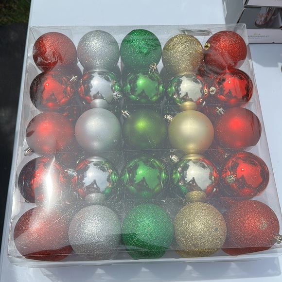 Wondershop 50 count Shatter Resistant Ornament Set - Picture 2 of 3